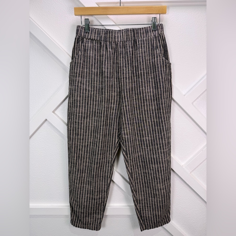 Vertical Stripe Cropped Linen-Blend Ankle Pants - Black/White